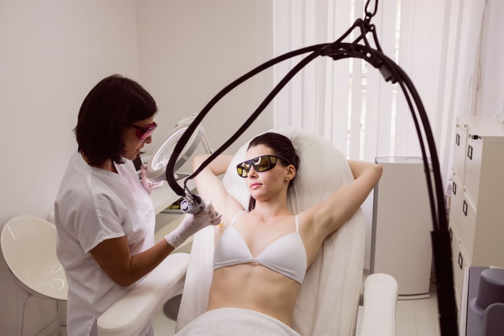 Benefits of Laser Hair Reduction for Smooth & Hassle-Free Skin